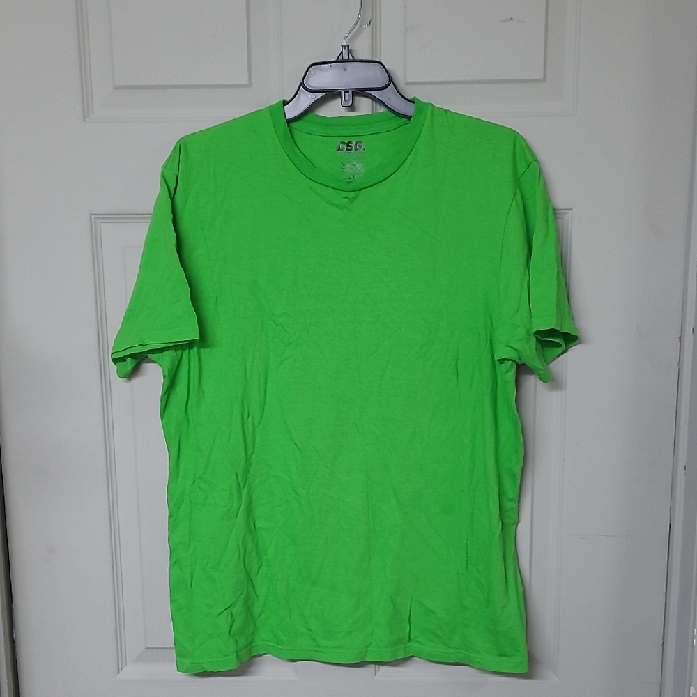 3/$30 Champs CSG Green Crewneck 100% Cotton T-shirt Size Large NWOT